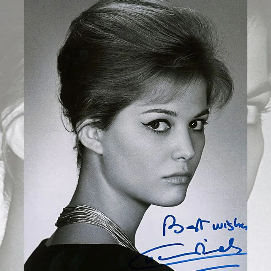 Addio a Claudia Cardinale, diva ribelle e immortale: da Visconti a Leone, 150 film e una vita controcorrente\n