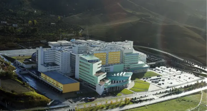 Università Magna Grecia\u00A0di Catanzaro, pioggia di riconoscimenti\u00A0nella classifica Stanford dei Top 2% Scientists 2025\n