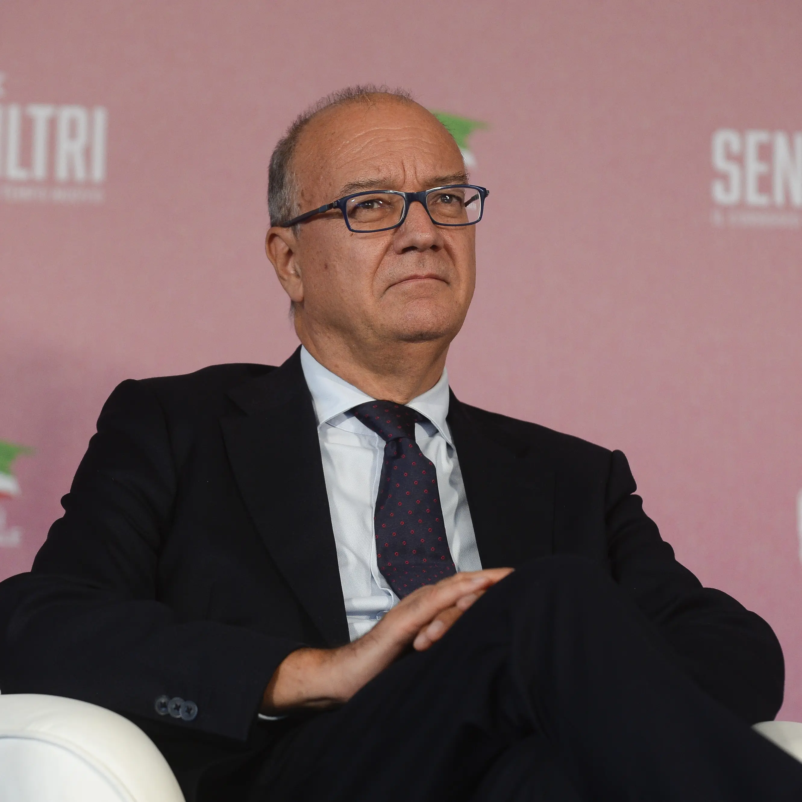 Valditara a Vibo Valentia, il ministro dell’Istruzione in visita all’Itg-Iti-Ite: «Sarà un momento importante per la nostra scuola»
