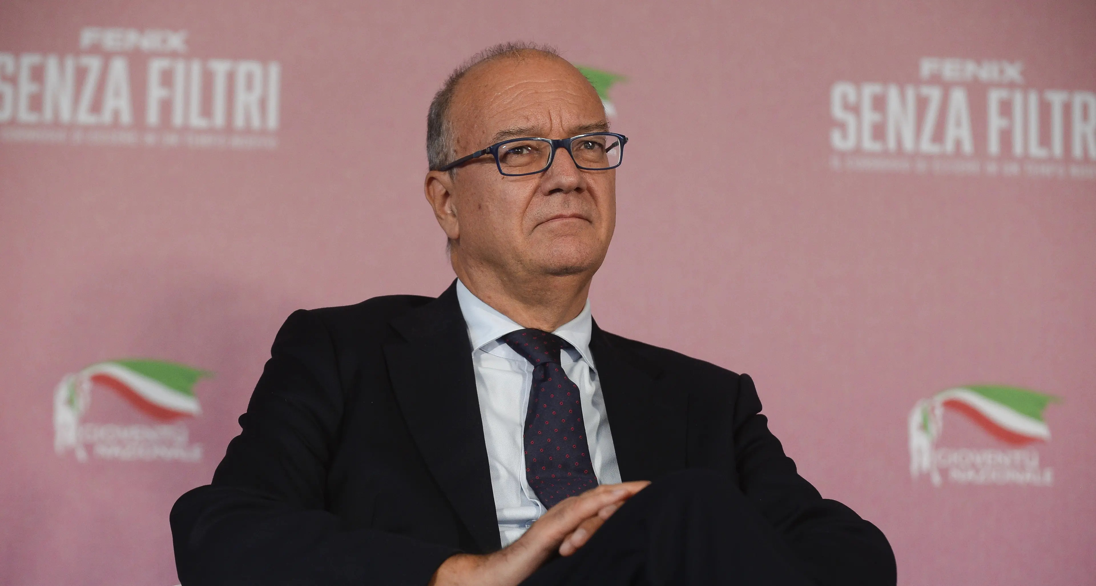 Valditara in Calabria, il ministro dell’Istruzione in visita all’Itg-Iti-Ite di Vibo: «Momento importante per la nostra scuola»