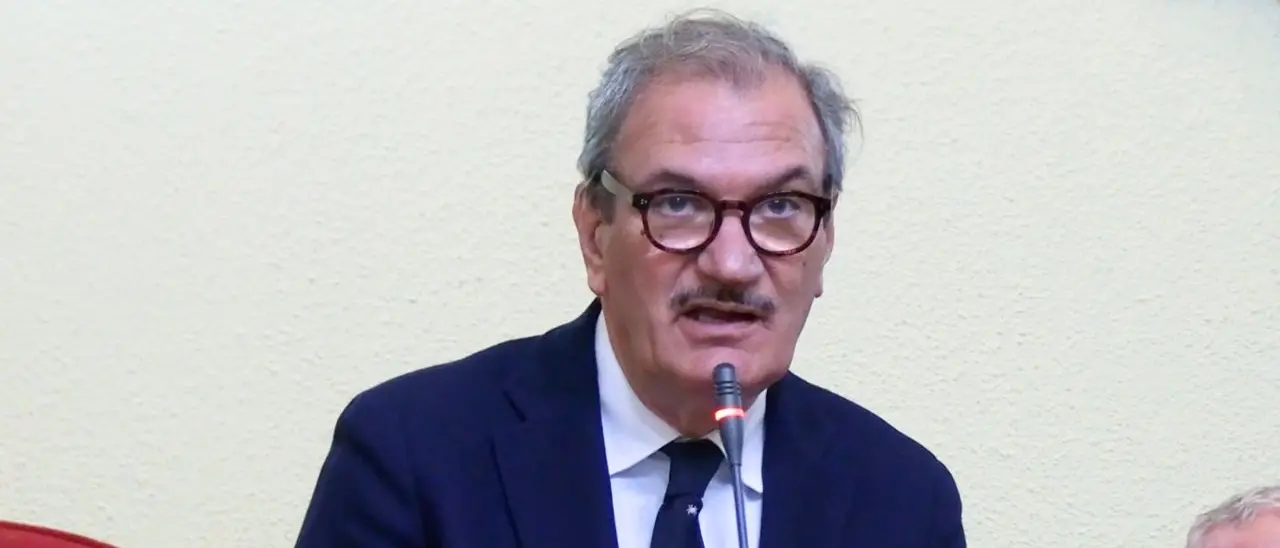 Un ex dirigente di polizia “consigliere speciale” del sindaco di Vibo: Romeo nomina un consulente per sicurezza e legalità\n