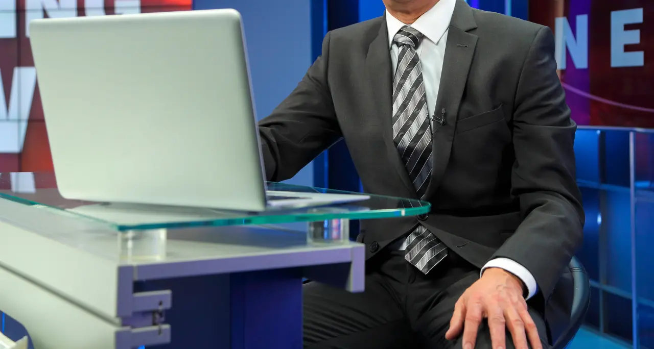 La televisione generalista perde pezzi: 1,3 mln\u00A0di spettatori spariti in un anno, tg allo sbando con il\u00A0pubblico\u00A0fuggito verso altri lidi\n