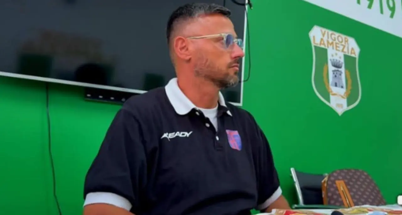 Serie D, la Vibonese crolla 3-0 contro il Sambiase. Esposito: «Risultato severo. Per lunghi tratti eravamo in gestione»\n