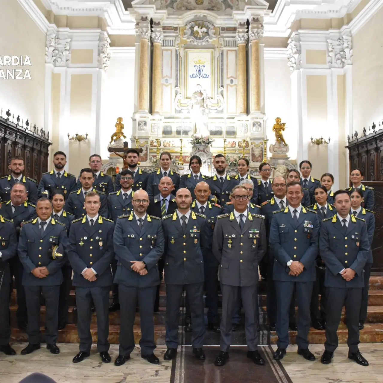 Festa di San Matteo,\u00A0la Guardia di finanza di Vibo celebra il suo patrono nel duomo di San Leoluca\n