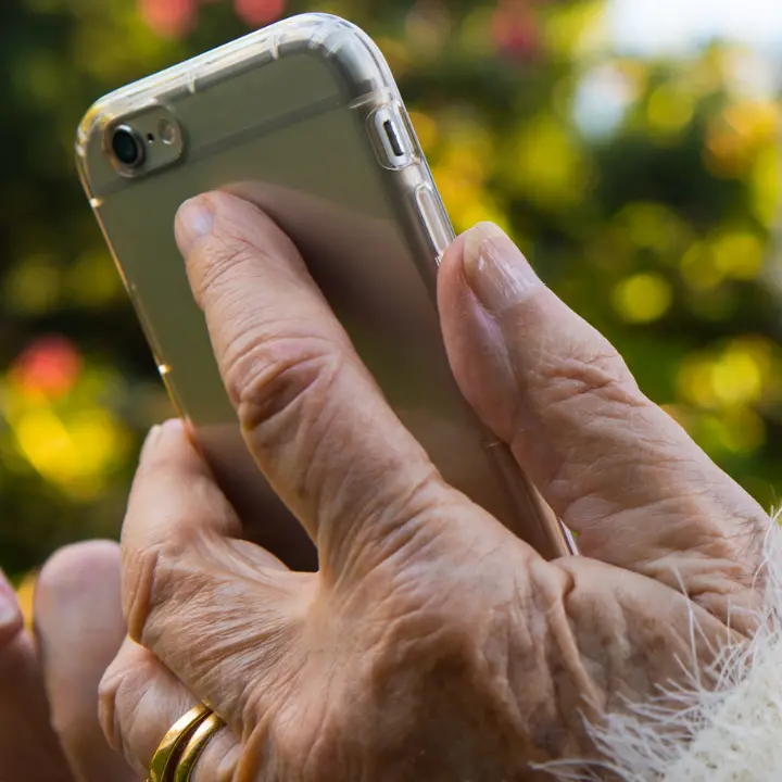 Nuovi tentativi di truffa tramite sms, l’Asp di Crotone ai pazienti: «Prestate massima attenzione»\n