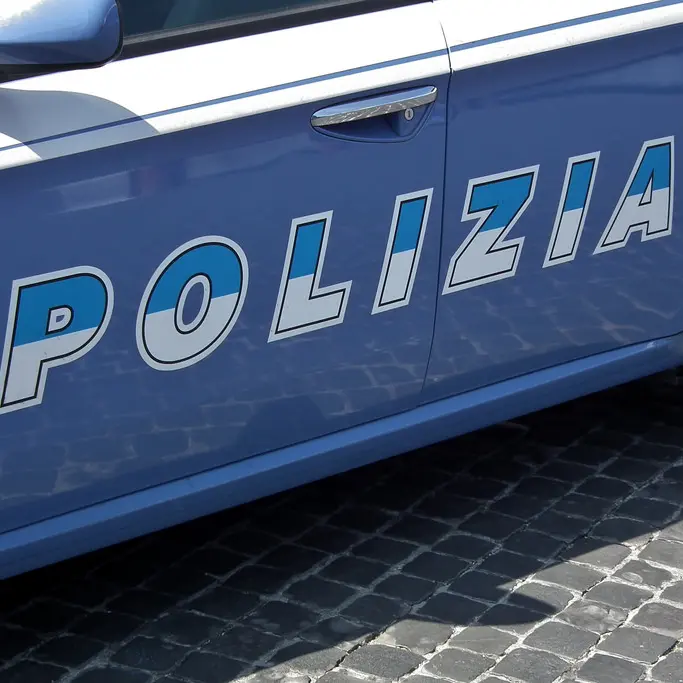 Giovane rapito a Vittoria, due uomini incappucciati lo portano via\n