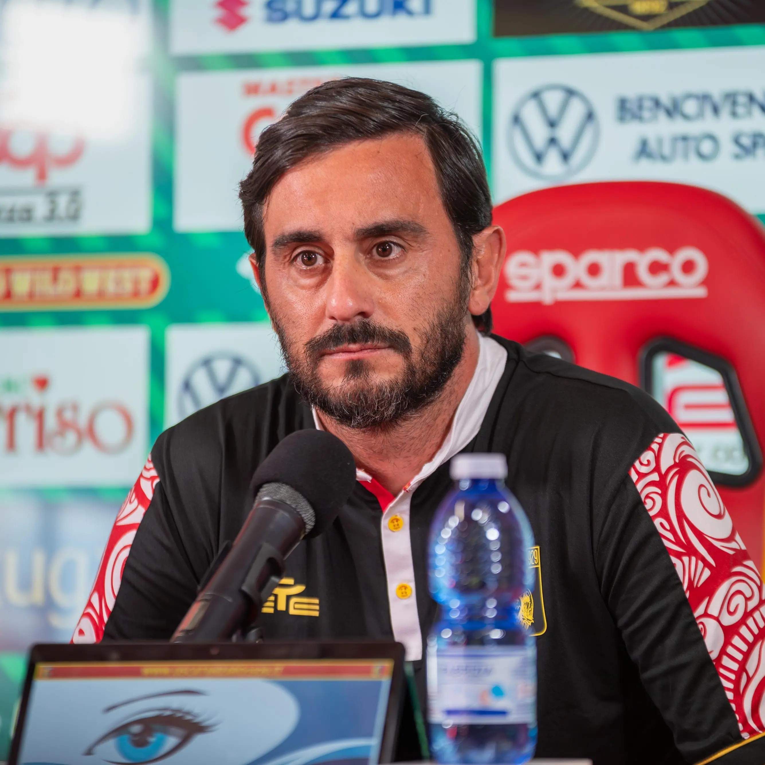 Catanzaro-Juve Stabia, Aquilani: «Serve quel centimetro in più per vincere. Bisogna\u00A0imparare a riconoscere i momenti della gara»\n