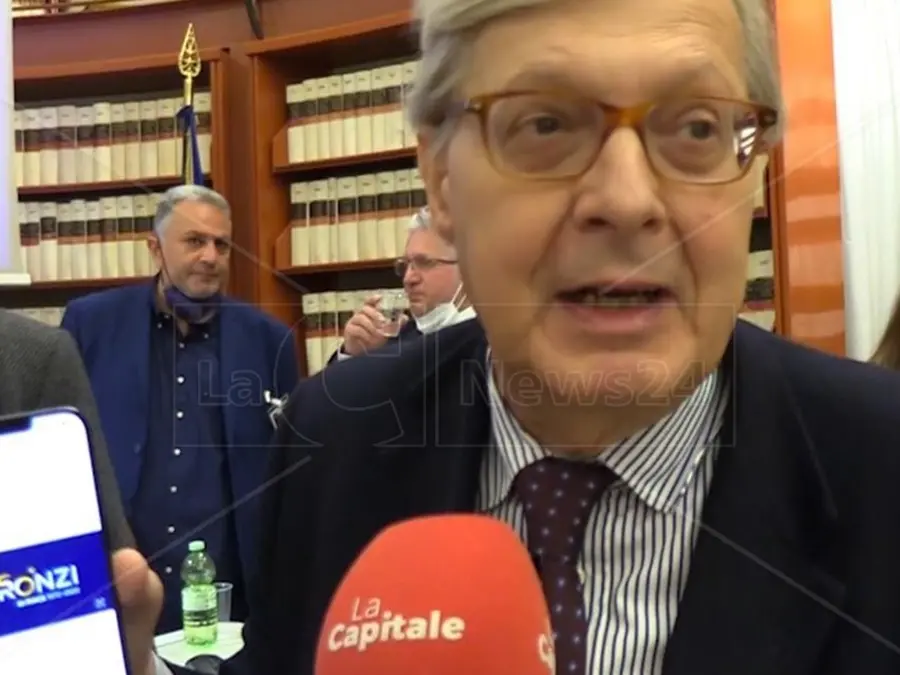 Sgarbi, la figlia chiede un amministratore di sostegno: «Non è più lucido». Lui replica: «Cerca visibilità. Io sto bene»