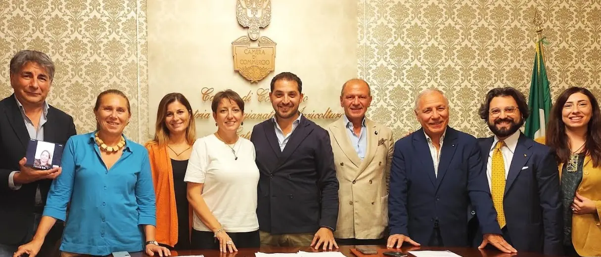 Il Premio Carlino d’Argento scalda i motori: commissione al lavoro per selezionare i personaggi calabresi che riceveranno l’ambito\u00A0riconoscimento\n