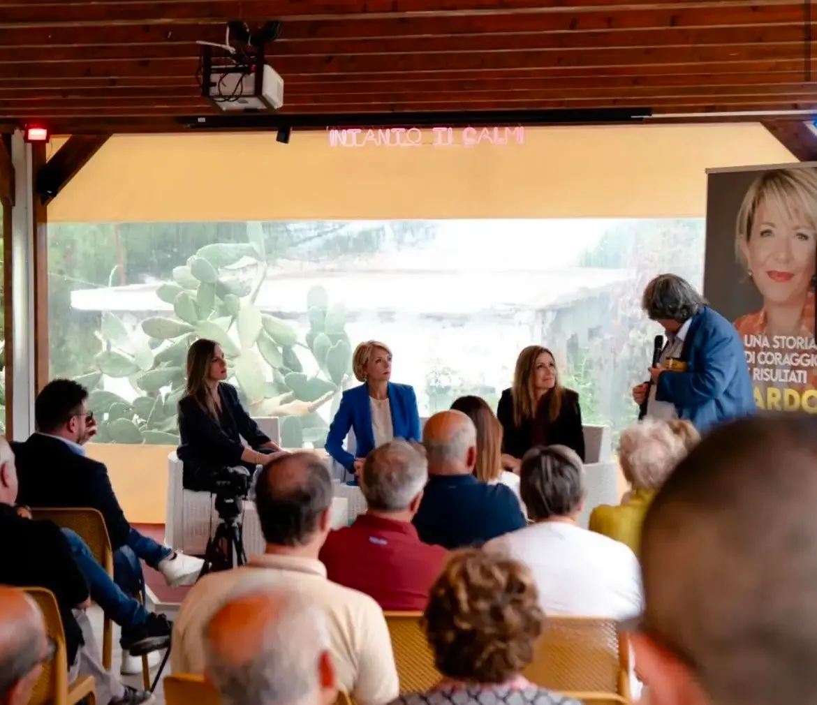 Il sottosegretario\u00A0Borgonzoni a Vibo per sostenere la candidata Limardo: «La cultura fondamentale in Calabria»\n