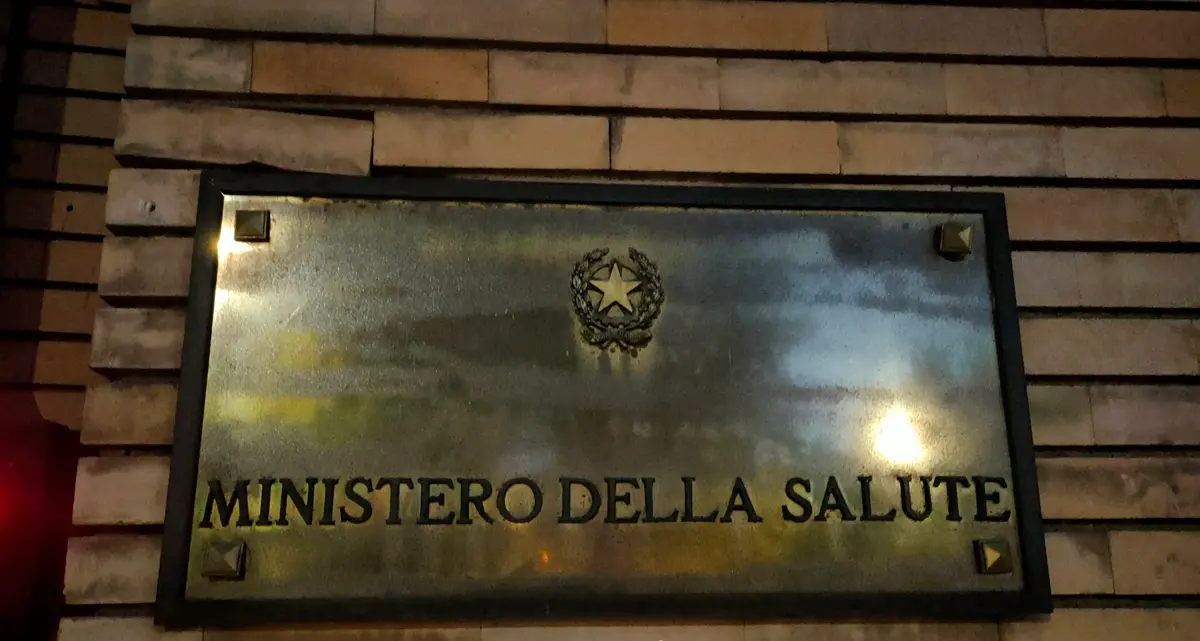 Sanità in Calabria senza guida mentre il piano di rientro va a Roma e si tratta per uscire dal commissariamento\n