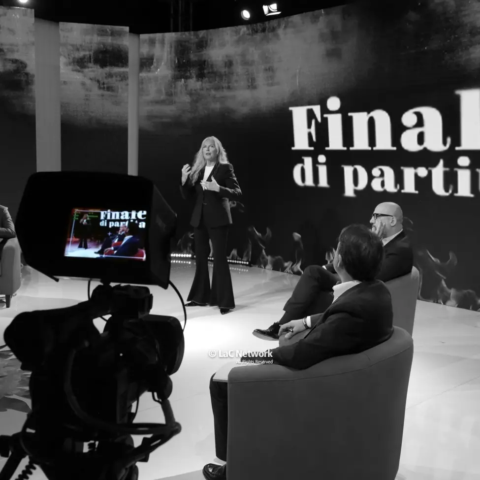 Perfidia: nel confronto finale tra Occhiuto, Tridico e Toscano la politica non è più rissa, ma teatro\u00A0della ragione e dell’anima\n