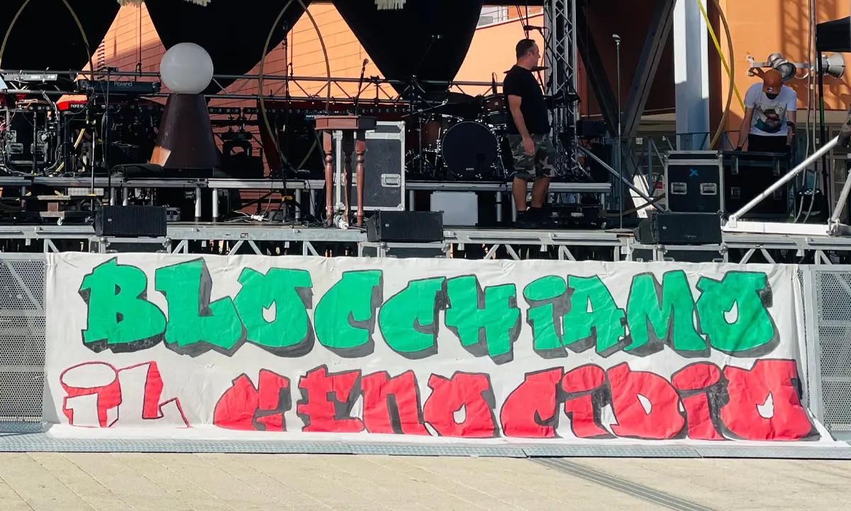 «Inaccettabile circolare dell’Atp di Cosenza che chiede alle scuole di segnalare azioni pro Palestina»