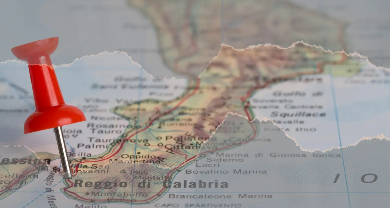 La Calabria da cartolina raccontata nella campagna elettorale: piena di promesse e di illusioni\n