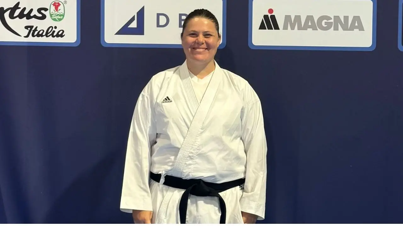 Karate, la vibonese Viola Zangara è la prima maestro donna in Calabria: il riconoscimento conseguito al Centro Olimpico Federale di Ostia Lido\n