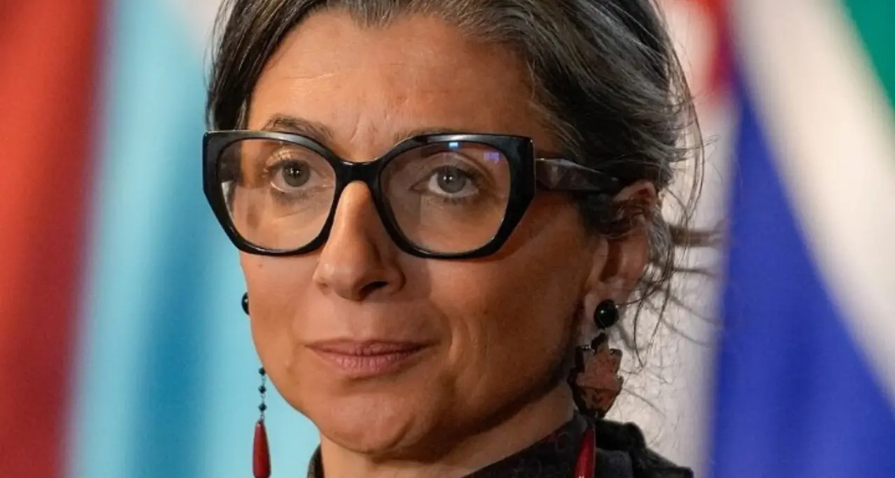 Ha denunciato all’Onu il dramma di Gaza, così Francesca Albanese è stata sanzionata dagli Usa e abbandonata dalla sua Italia