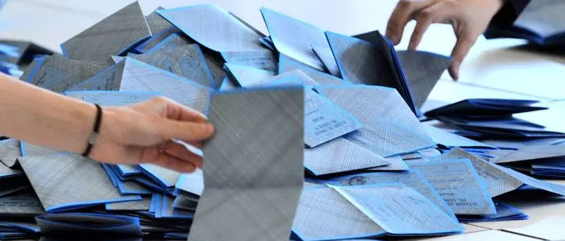 Quanto costa votare: per le Regionali la Calabria pagherà 7 milioni di euro (in tre anni)\n