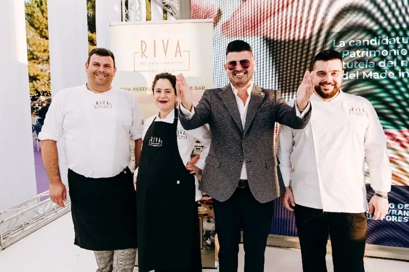 Il Riva Restaurant & Lounge Bar di Falerna Marina premiato con il Travelers’ Choice Awards 2025 di Tripadvisor\n