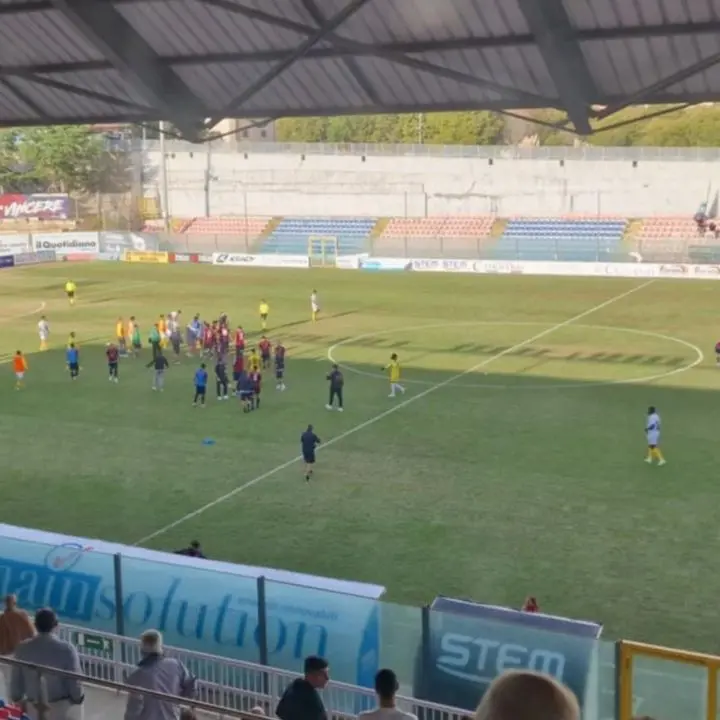 Serie D, la Vibonese ritrova la vittoria con forza e carattere: al “Razza” Castrum Favara battuto 1-0\n