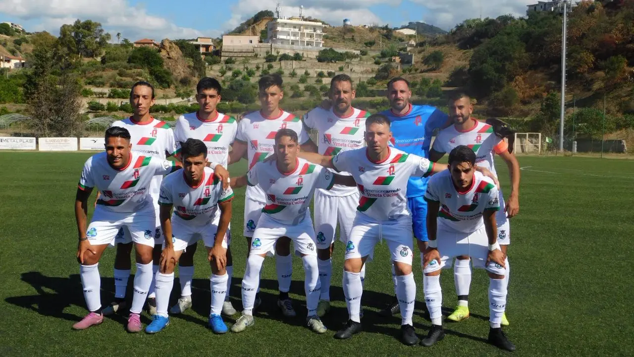 Promozione B, cinquina del Polistena al Maida. Gambi: «Merito dei nostri tifosi, sembrava di giocare in casa»\n
