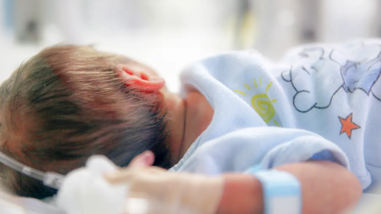 Era di Paravati il\u00A0bimbo morto a soli 4 mesi: il sindaco di Mileto\u00A0proclama una giornata di lutto cittadino\n