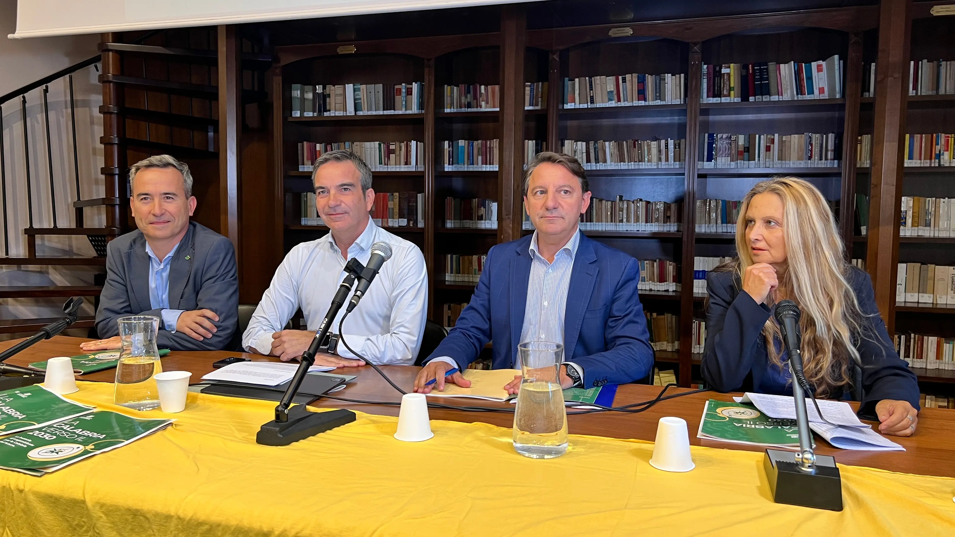 Regionali, Occhiuto e Tridico a confronto con Legambiente: «La transizione ecologica occasione per creare sviluppo»\n