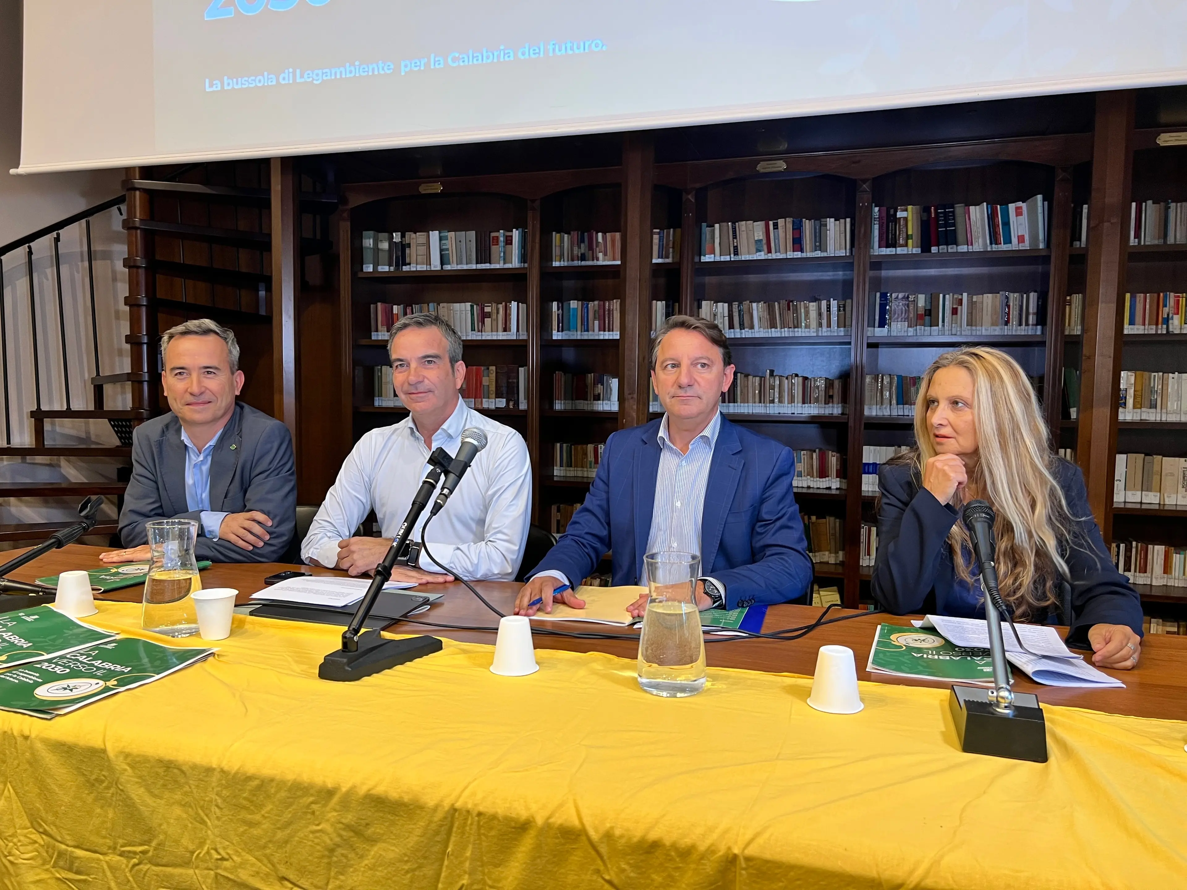 Regionali, Occhiuto e Tridico a confronto con Legambiente: «La transizione ecologica occasione per creare sviluppo»\n
