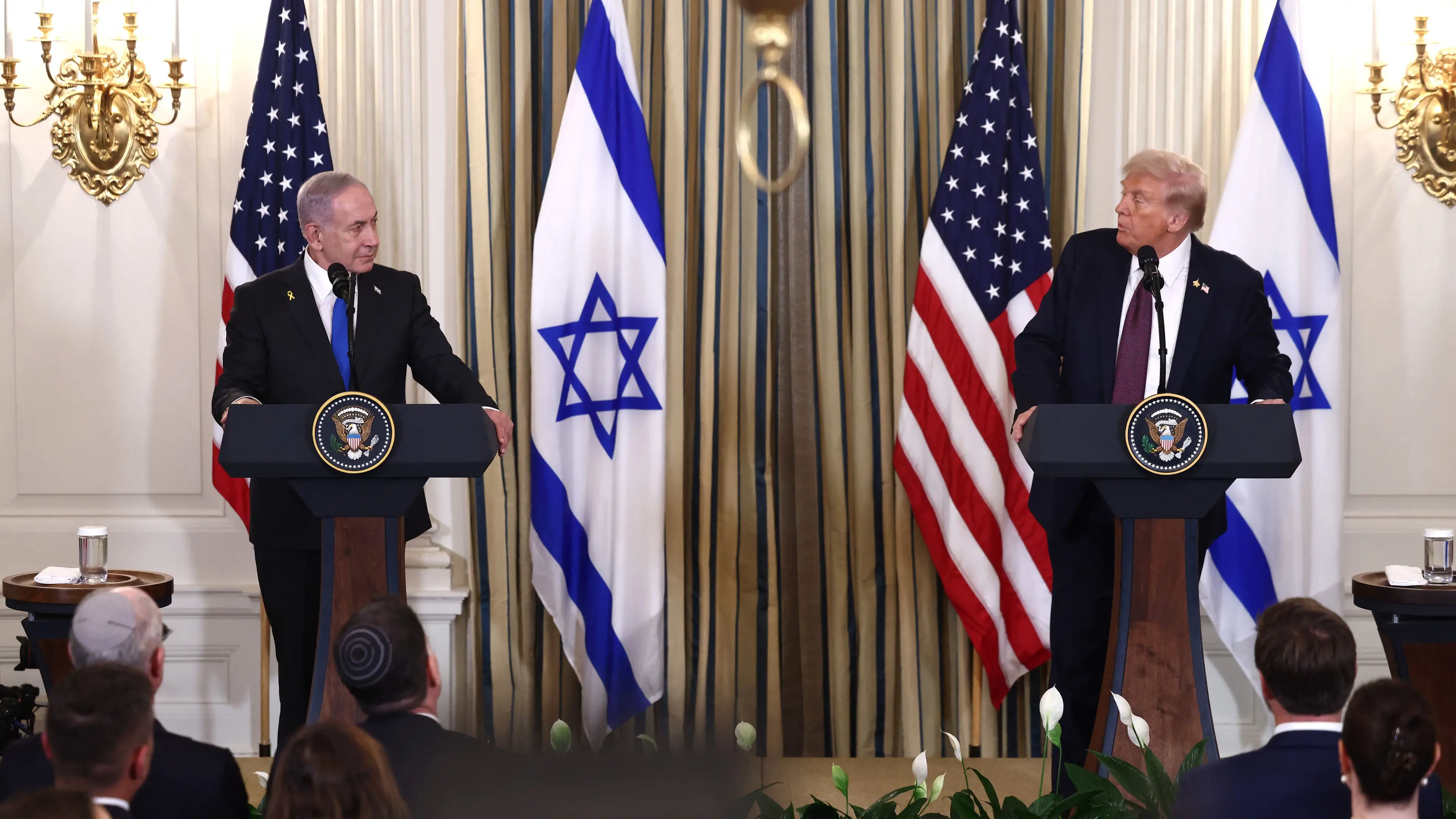 <p>La conferenza stampa di&nbsp;Netanyahu e Trump</p>\\n , Pool/ABACA