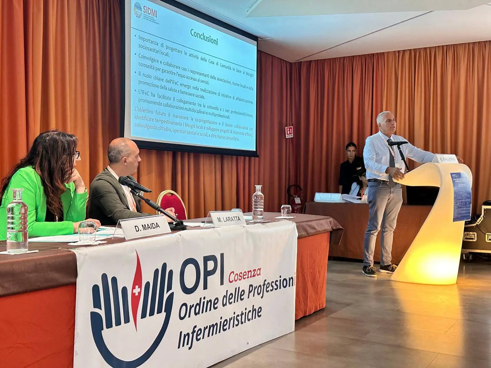 Il futuro della sanità tra ospedale e territorio: professionisti a confronto a Cosenza\n