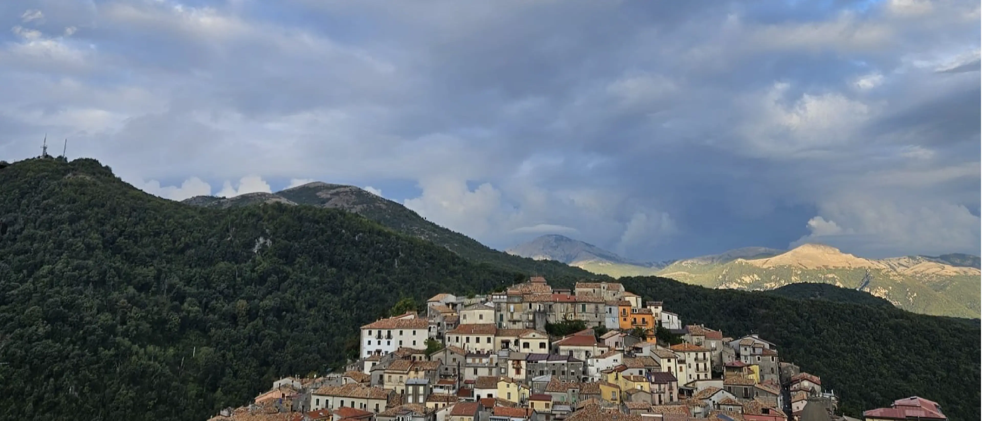 Mormanno: fiaccolata \"Basta Guerra!\" per Gaza. Un grido di pace dal Pollino il 4 ottobre\n