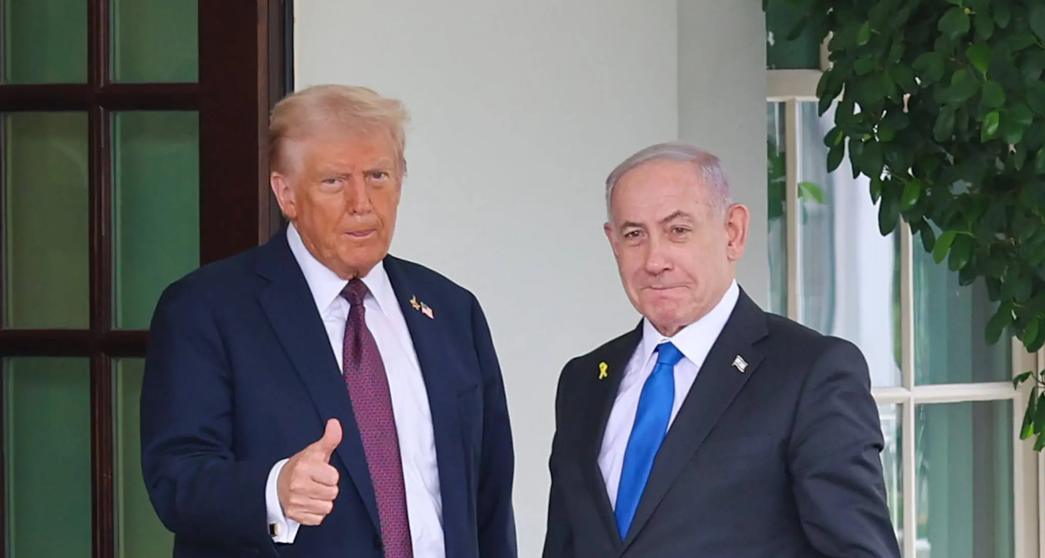 Il successo di Donald Trump: il suo piano per la pace\u00A0sostenuto dai più grandi Paesi musulmani e dal laburista Tony Blair\n