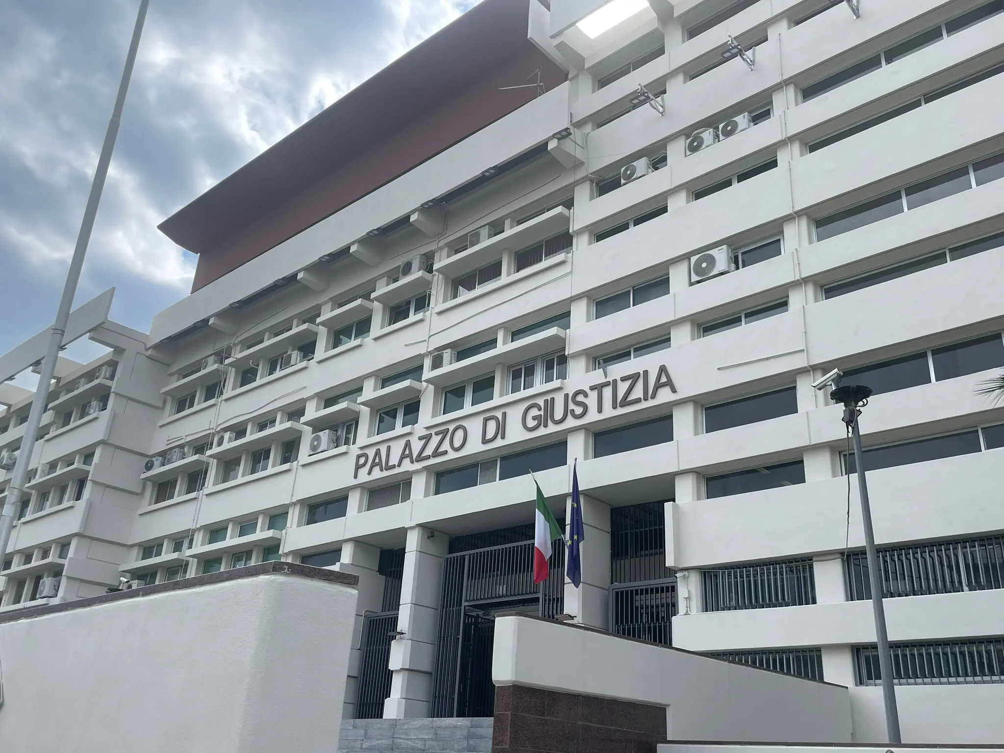 Processo Recovery,\u00A0in aula i controesami delle difese sul clan degli italiani: focus sul narcotraffico a Cosenza