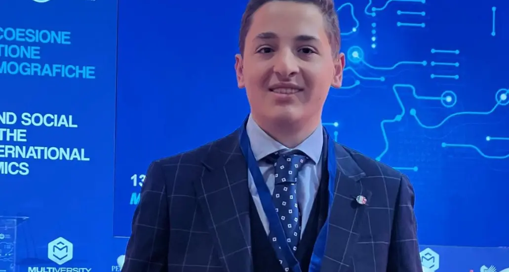 Lettera aperta ai candidati alla presidenza della Regione: «La Calabria non sia terra di passaggio ma dia futuro a noi giovani»\n