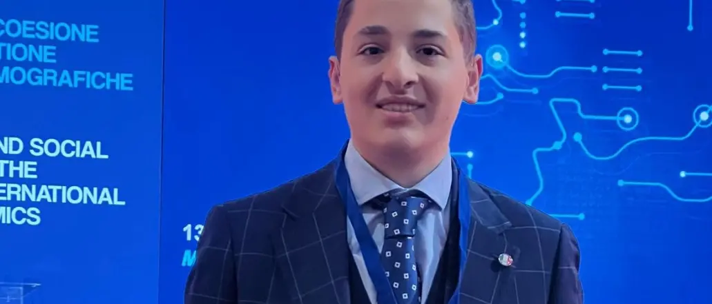 Lettera aperta ai candidati alla presidenza della Regione: «La Calabria non sia terra di passaggio ma dia futuro a noi giovani»\n