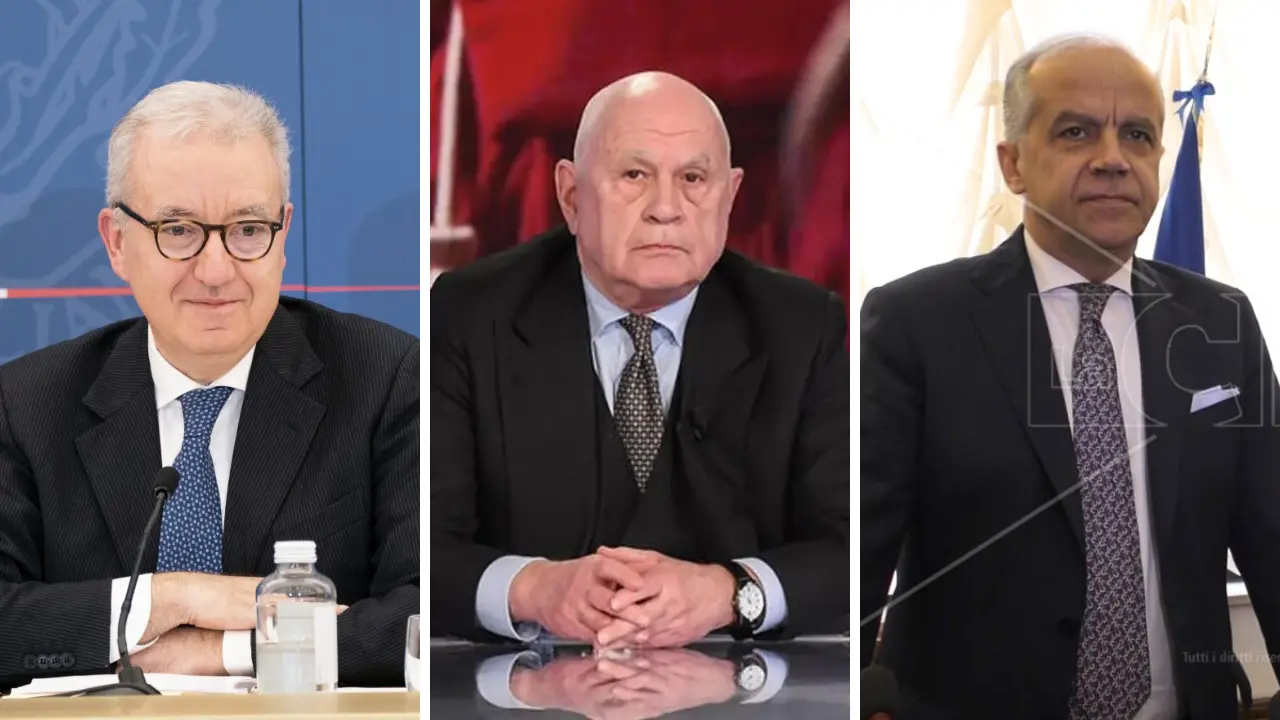 <p>Da sinistra Mantovano, Nordio e Piantedosi</p>\\n