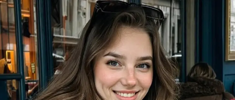 Hollywood trema: arriva Tilly Norwood, la prima attrice creata con l’intelligenza artificiale\n