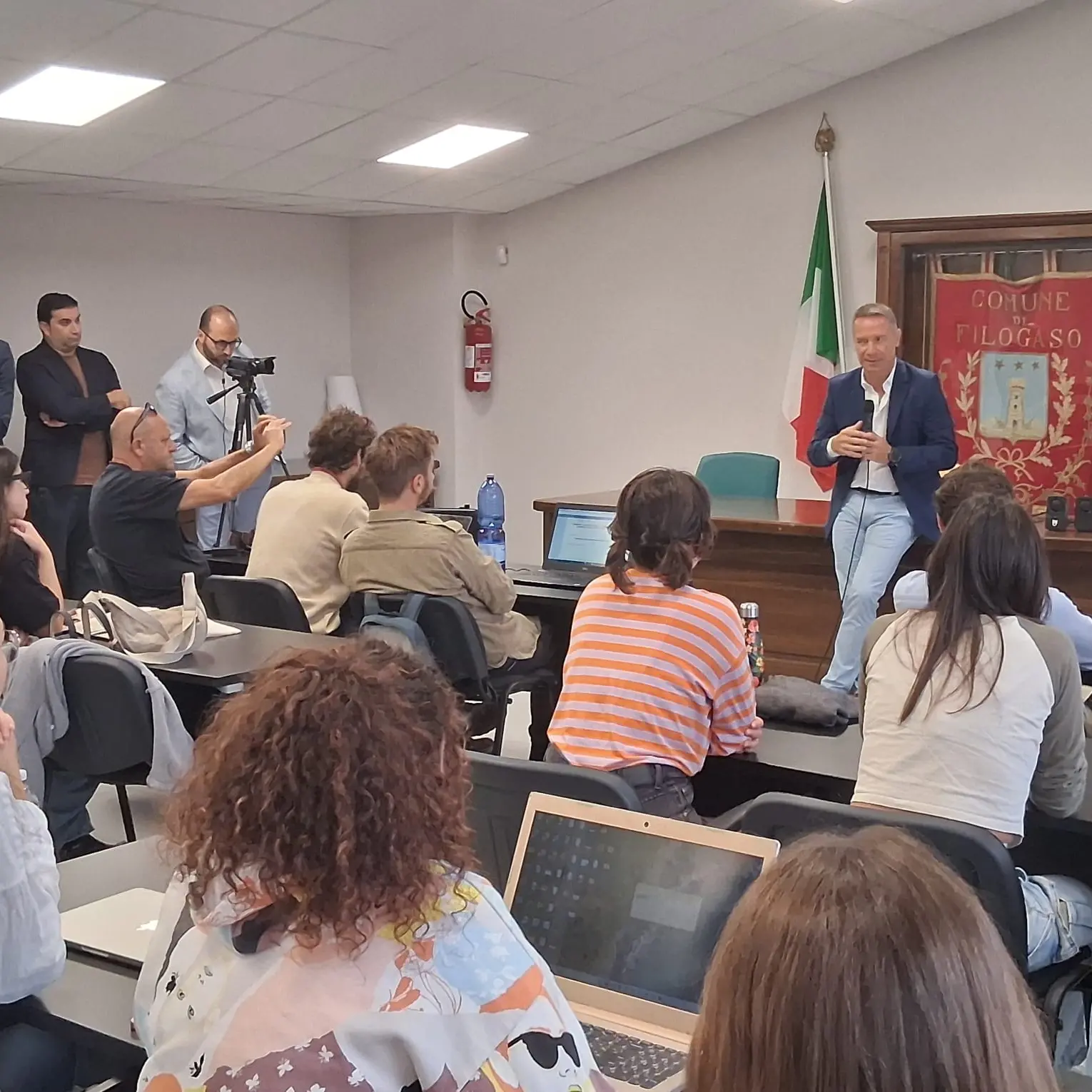 Il procuratore Falvo agli studenti della Fondazione Augurusa: «Fino a 15 anni fa la ‘ndrangheta nel Vibonese era ovunque»\n