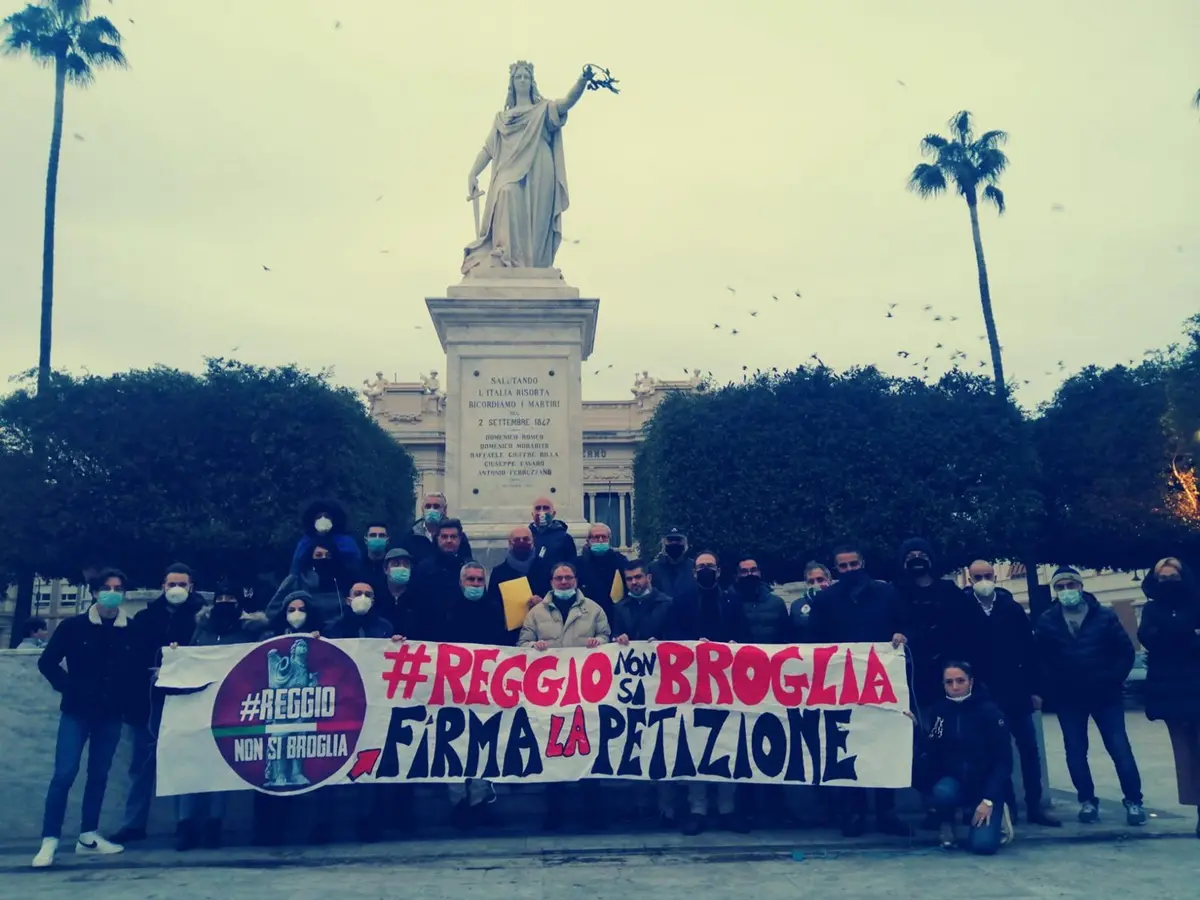 “Reggio non si broglia” torna alla carica: «Fiducia nel governo Meloni»