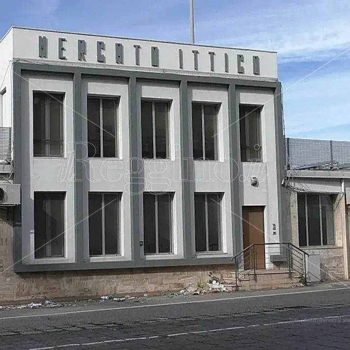 Mercato ittico a Reggio, l'assessore Martino preme per accelerare sul bando