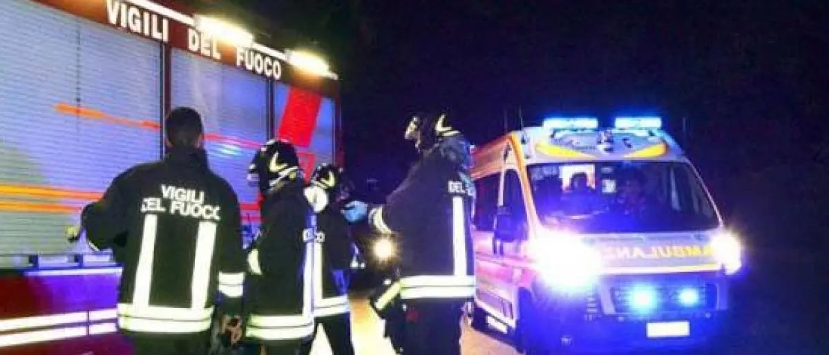 Reggio, a Gallico un'abitazione in fiamme nella notte: in salvo due coniugi anziani