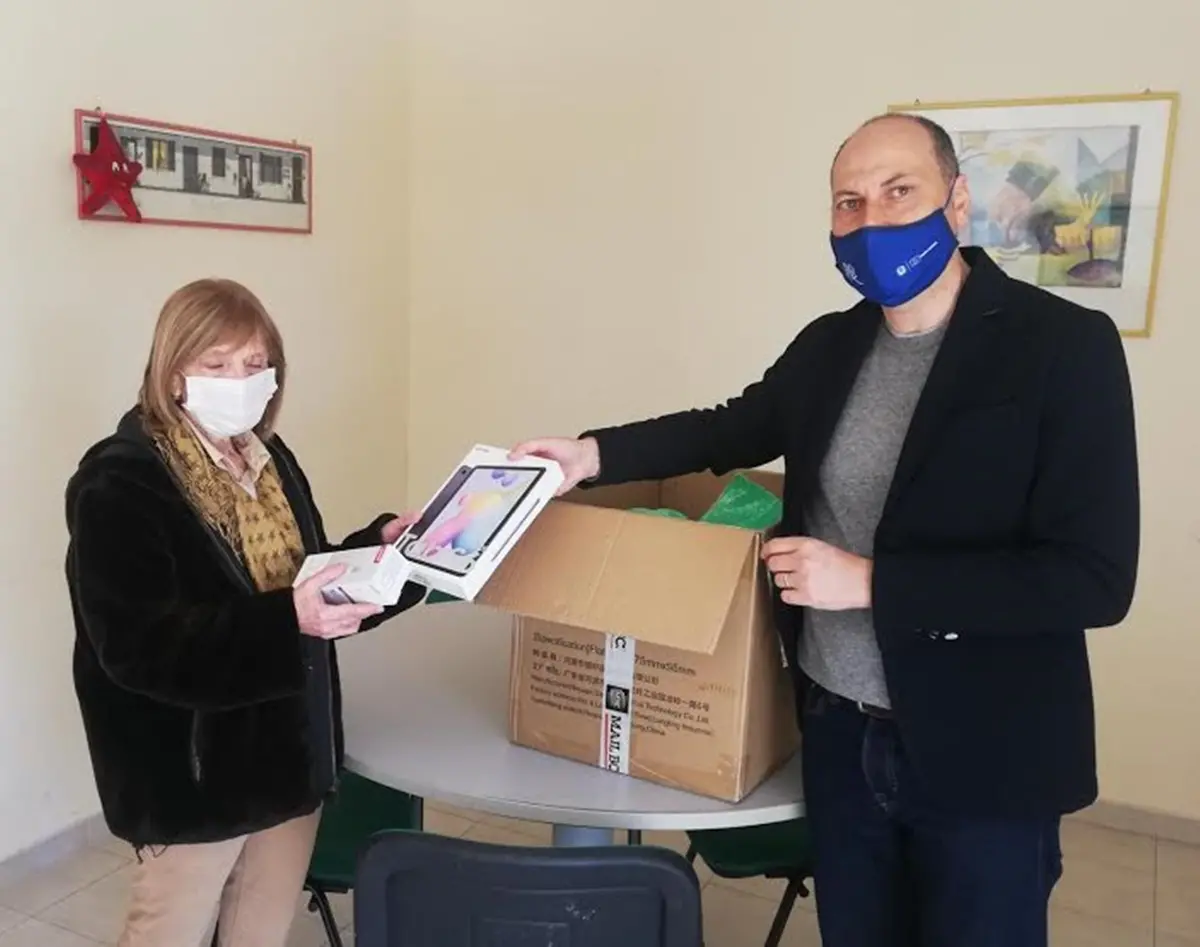 Politiche sociali: tablet, mascherine e termoscanner al Centro servizi per la famiglia