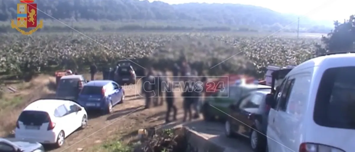 “La terra a chi la lavora”, la sfida dei braccianti migranti: l’inizio di un percorso alternativo allo sfruttamento