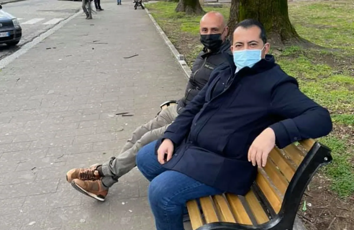 Taurianova, installate 4 nuove panchine in prossimità della villa comunale