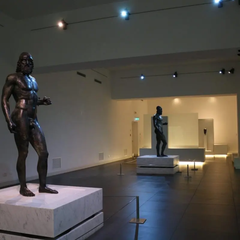 Bronzi di Riace, al museo di Reggio riparte la programmazione autunnale