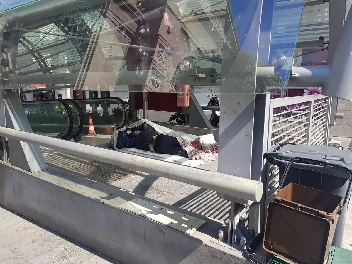 Tapis roulant, “Reggio 70”: «Un’opera utile e necessaria. Venga fatta funzionare»