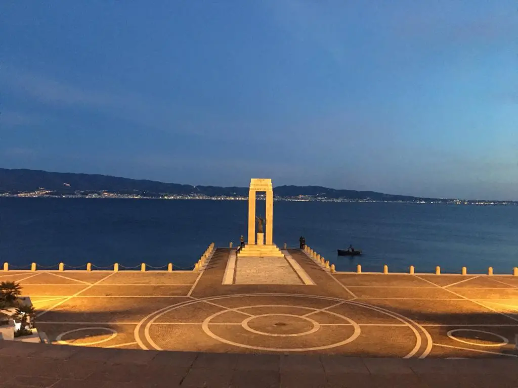 BLU D'IMMENSO