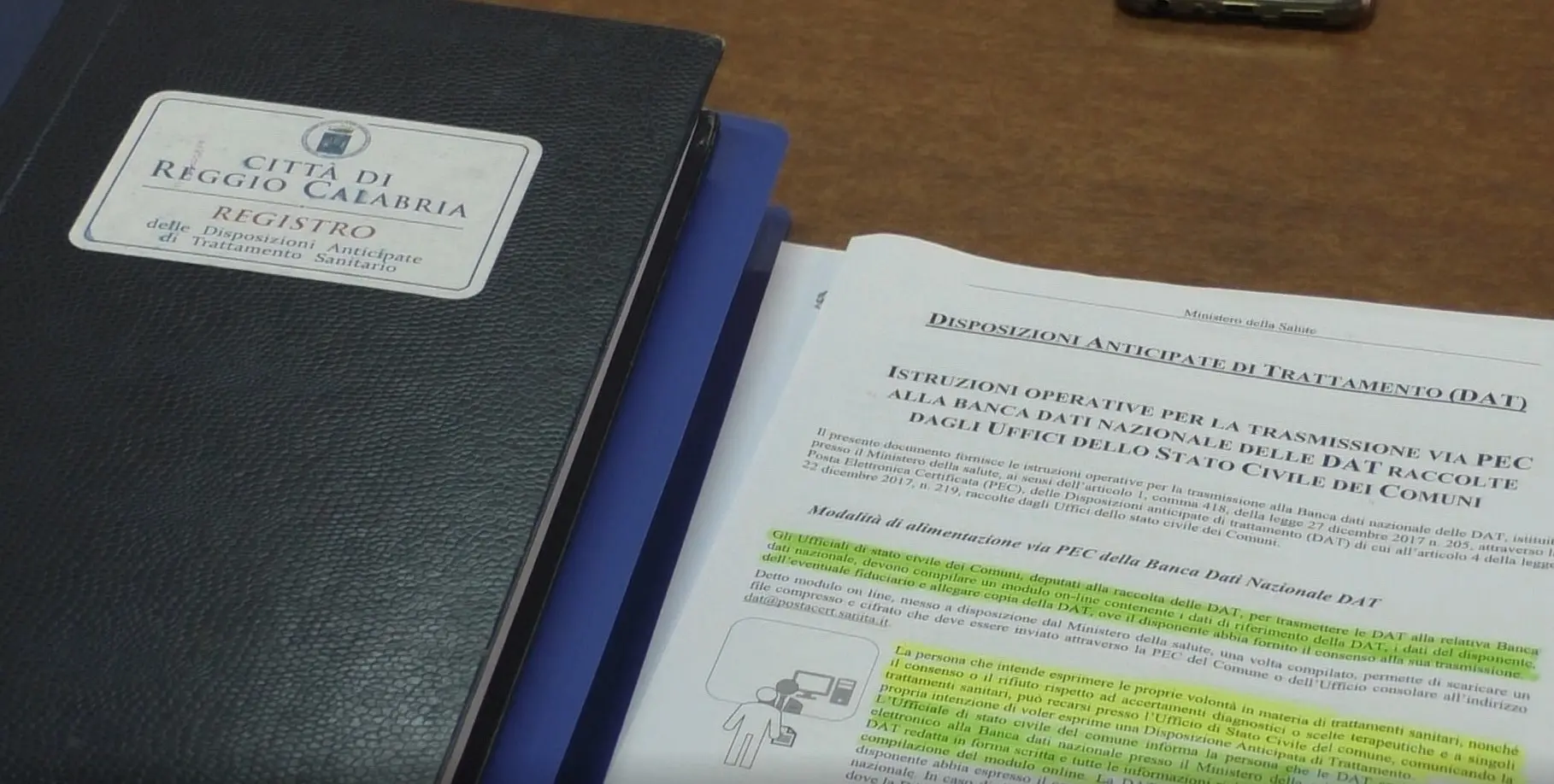 A Reggio, tra i primi comuni ad avere istituito il registro, seicento cittadini hanno fatto testamento biologico