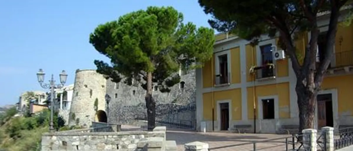 Elezioni amministrative Ardore, sfida a due Campisi-Sorbara - LE LISTE