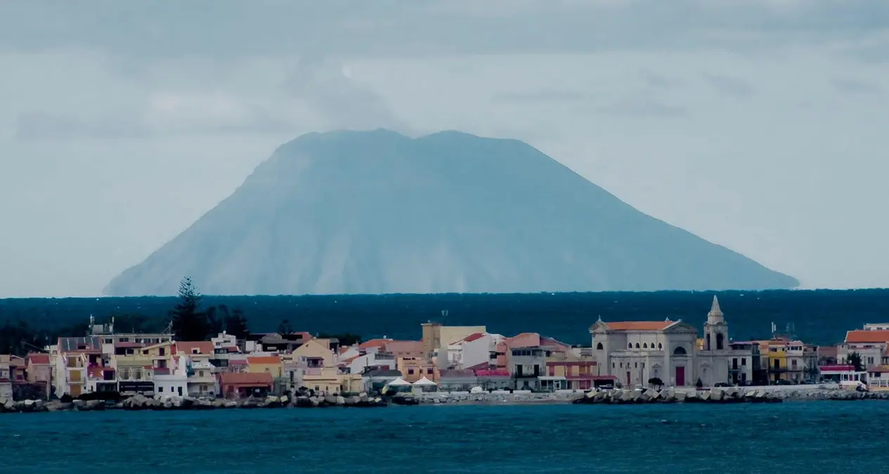 SANTA TRADA