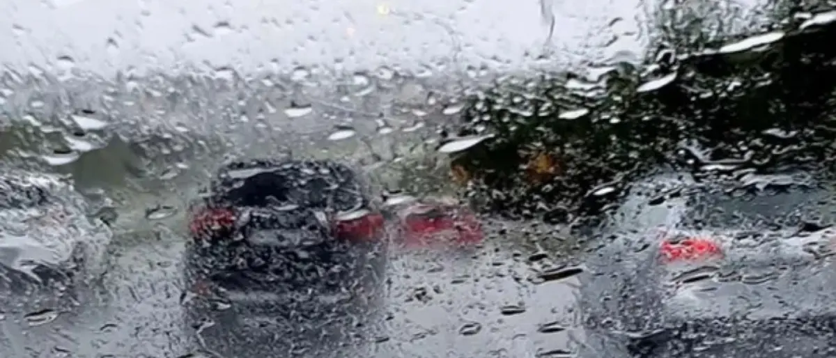 Calabria flagellata dal maltempo: nubifragi e trombe d'aria